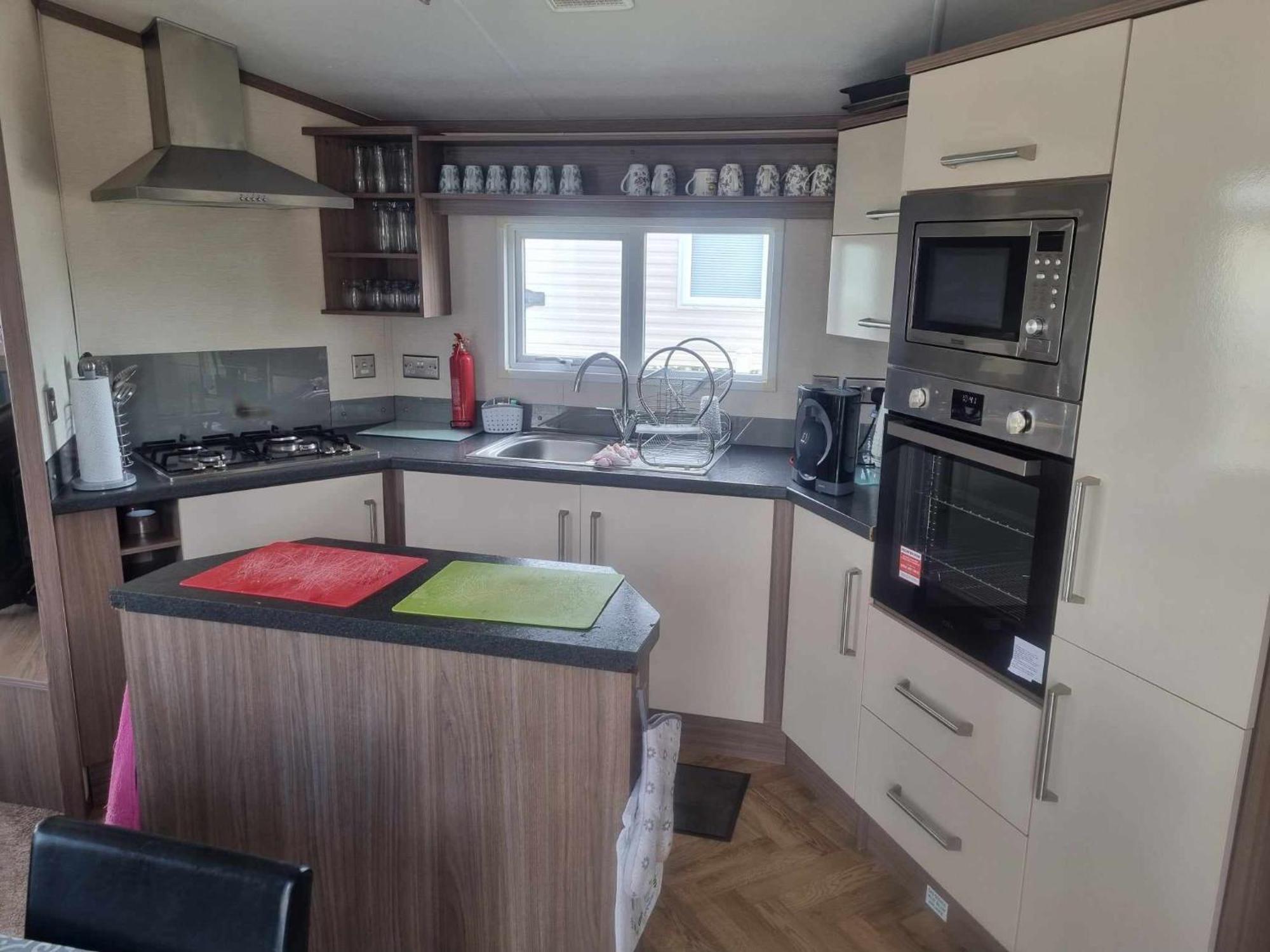 8 Berth Deluxe Pg36 Hotel Chapel Saint Leonards Exterior foto